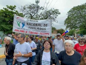 Acusan al IPS de ilegalidad en la nueva resolución sobre jubilaciones · Radio Monumental 1080 AM