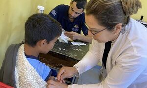 USF La Candelaria lleva atención médica y vacunación a escuela