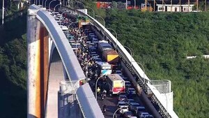 Inicio de operación ‘Basalto II” provoca lentitud en el Puente de la Amistad | DIARIO PRIMERA PLANA