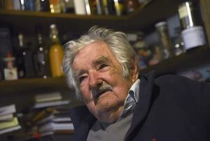 El expresidente uruguayo José Mujica anuncia que tiene un tumor en el esófago - Mundo - ABC Color