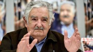 José Mujica anunció que tiene un tumor en el esófago - .::Agencia IP::.