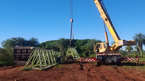 Realizan trabajos preliminares del segundo puente sobre el río Monday - .::Agencia IP::.