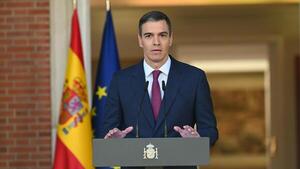 Tras reflexionar, Pedro Sánchez se aferra al gobierno de España