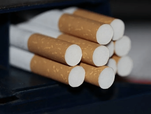 Buscan aumentar en 2 % el impuesto al tabaco para financiar programa de pacientes con cáncer · Radio Monumental 1080 AM