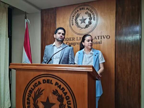 Diputados opositores denuncian que le ofrecen cargos para amedrentarlos - Política - ABC Color