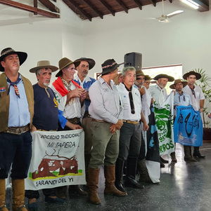 Celebran en Paraguay 100 a帽os de escuela en honor al pr贸cer uruguayo Jos茅 Gervasio Artigas - Revista PLUS