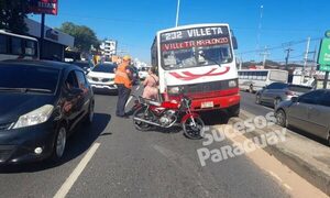 Chofer de colectivo tuvo un paro fulminante en plena ruta mientras conducía