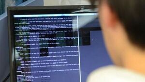 Dan 21 años de cárcel a exempleado de inteligencia de EEUU por intentar espiar para Rusia