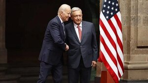 Biden y López Obrador acuerdan "medidas inmediatas" para reducir los cruces fronterizos