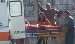 (VIDEO).  Pelotero muere tras chocar contra un muro en pleno partido