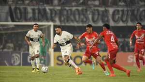 Olimpia cae contra su bestia negra y desaprovecha la frenada del líder