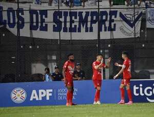 Olimpia vs. Sportivo Ameliano: Ameliano vuelve a amargar a Olimpia - Fútbol - ABC Color