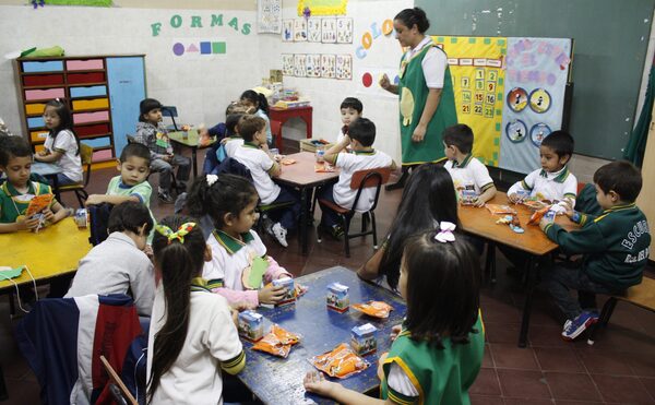 Maestros y su impacto en la sociedad - La Tribuna
