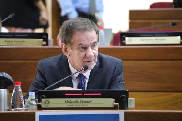 Penner fundamentó su renuncia en las limitaciones impuestas por Patria Querida