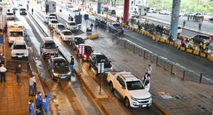 Brasil tomará medidas urgentes en los ingresos al Puente de la Amistad - La Tribuna