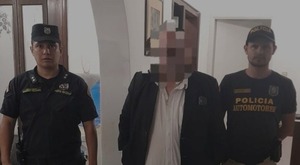 Detienen a un escribano en Asunción por presunta complicidad con robacoches - ADN Digital