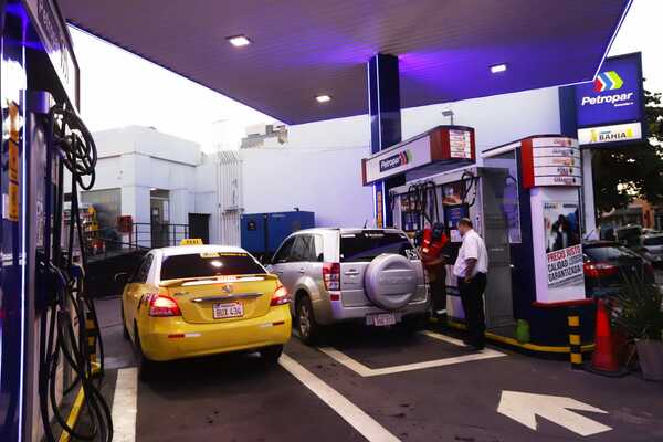 Hasta junio, precio del combustible se mantendrá, aseguran - trece