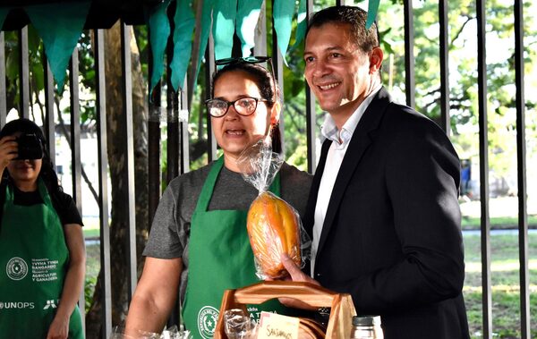Objetivo de las ferias es motivar a las familias a recuperar ganas de seguir produciendo en el campo - .::Agencia IP::.