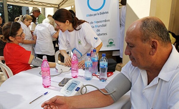 Lanzan campaña para promover el control de la presión arterial