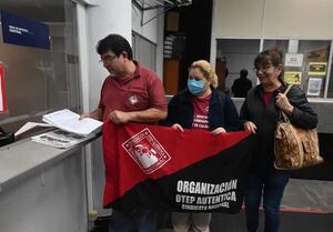 Gremios docentes reclaman verdadera transformación educativa - Nacionales - ABC Color