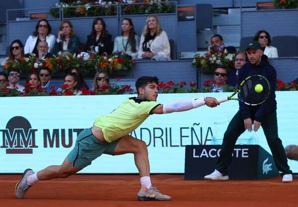 Sinner y Alcaraz pasan a cuartos en Madrid tras resolver partidos complicados - Tenis - ABC Color