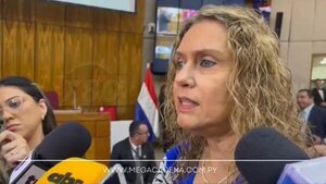 Rocío Vallejo dice renuncia de su hija no fue por presión política