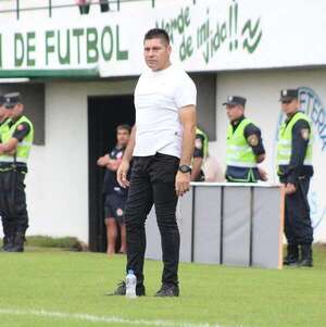 Intermedia: Arnaldo Espínola no sigue en Independiente de Campo Grande - Fútbol de Ascenso de Paraguay - ABC Color