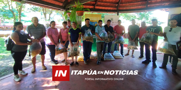 70 PISCICULTORES RECIBIERON ALEVINES JUVENILES EN CAMBYRETÁ - Itapúa Noticias