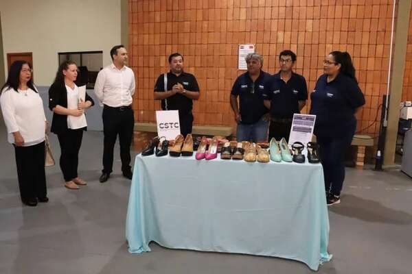 El SNPP de Itauguá habilita cursos de robótica y confección de calzados - Nacionales - ABC Color