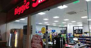 La Nación / Después de asaltar ocho locales de Biggie capturan a joven