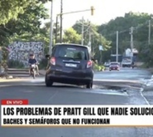 Baches, agua servida y semáforos intermitentes en avenida Pratt Gill - Paraguay.com
