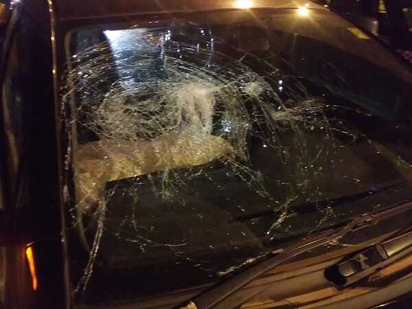 UNA MUJER RESULTÓ HERIDA TRAS COLISIÓN EN ENCARNACIÓN - Itapúa Noticias