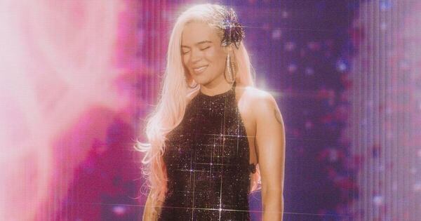 Diario HOY | Karol G arrasa con top de Spotify Paraguay con 16 hits antes de su show