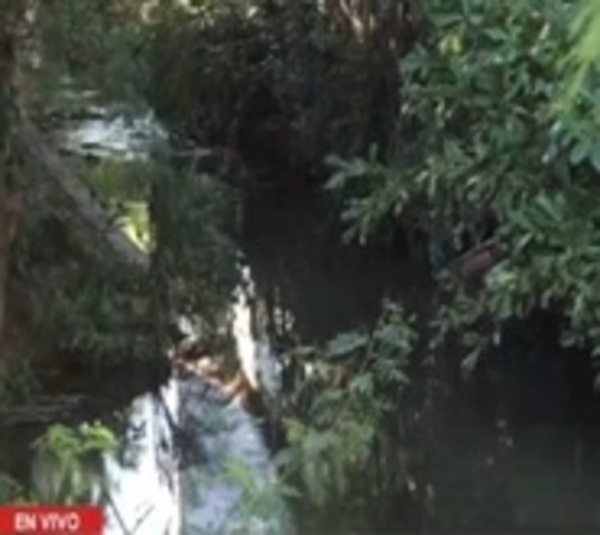 Arroyo Mburicao sin vallas de protección - Paraguay.com