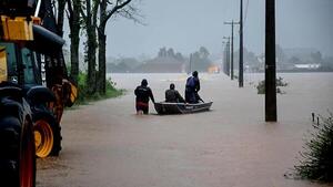 Al menos 10 muertos y 21 desaparecidos por lluvias en sur de Brasil