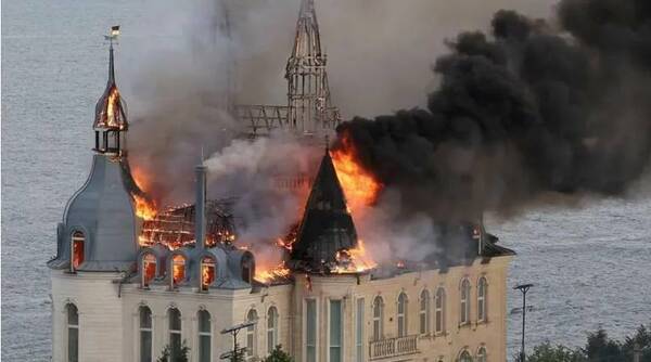 Bombardearon el "castillo de Harry Potter"