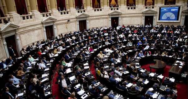 La Nación / Reformas de Milei, en el centro de debate