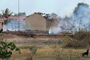 Camboya achaca a un accidente la explosión que dejó 20 muertos en una base militar - Mundo - ABC Color
