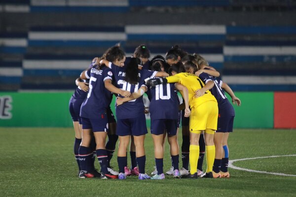 La Albirroja FEM a un punto del Mundial