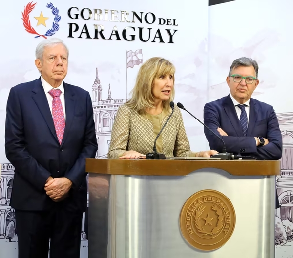 EMPRESARIOS ESPAÑOLES VALORAN LA ESTABILIDAD PARA LA INVERSIÓN EN PARAGUAY - Itapúa Noticias