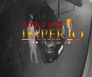Propietaria de camioneta incinerada intencionalmente alega que el hecho es pasional - Radio Imperio 106.7 FM