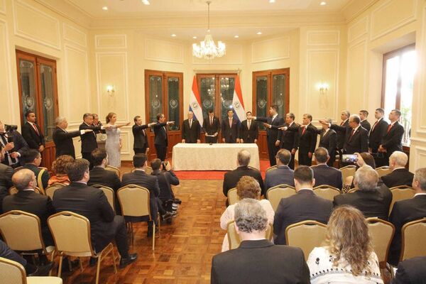 Presidente de la CSJ participó de acto de juramento de embajadores