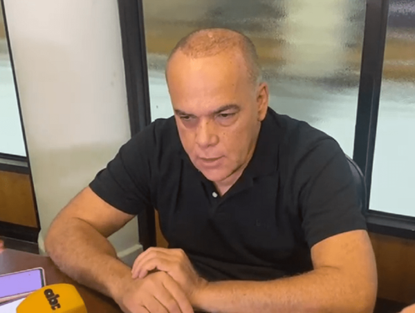 Basilio Núñez trabaja en proyecto para subsidiar directamente al usuario del transporte público · Radio Monumental 1080 AM