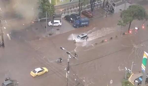 Municipalidad de Asunción alerta sobre puntos críticos durante lluvias, pero no pone en condiciones las calles y desagües - Nacionales - ABC Color
