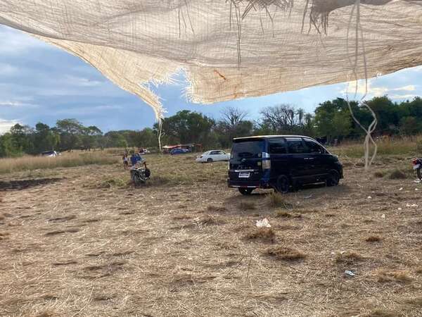Familias ocupantes permanecen en inmueble privado de Luque - Nacionales - ABC Color