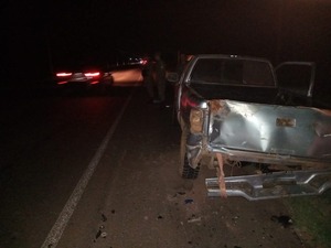 Accidente de tránsito en Ruta PY05: Choque de motocicletas y camioneta, daños materiales y heridos.