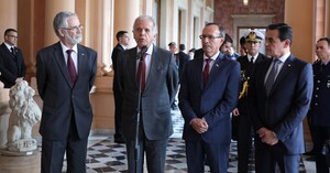 Brasil y Paraguay sellan una nueva alianza sobre defensa y contra el crimen organizado - La Tribuna