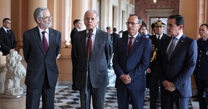 Brasil y Paraguay sellan una nueva alianza sobre defensa y contra el crimen organizado - La Tribuna
