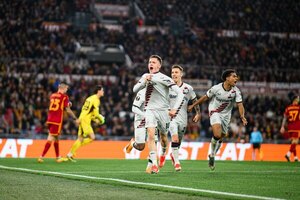Versus / Leverkusen supera a la Roma y se acerca a la final de la Europa League