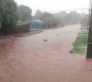 Municipalidad insta a evitar "zonas con mayor afluencia de raudales", pero no indica cuáles son los puntos críticos - San Lorenzo Hoy